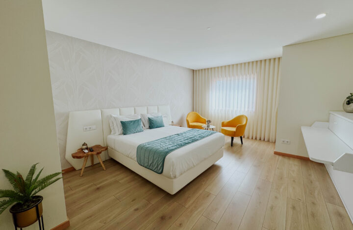 Quarto Quadruplo Familiar